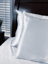 Load image into Gallery viewer, Mulberry Silk Pillowcase - White
